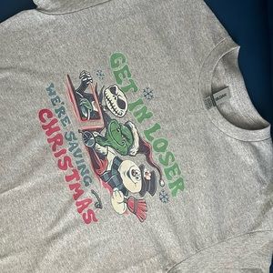 saving christmas tee